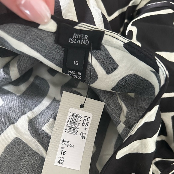 RIVER ISLAND *NWT* Black Satin Abstract Slip MIDI DRESS UK 16/US 12 - Picture 6 of 8